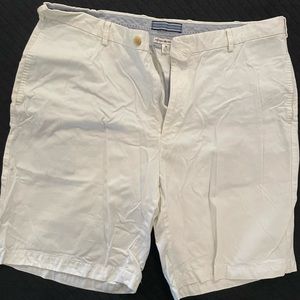 White Peter Millar Shorts